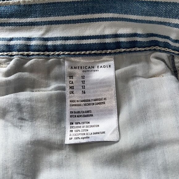 EXCELLENT CONDITION WOMEN’S SIZE 12 AMERICAN EAGLE STRIPED MOM SHORT - Picture 3 of 7